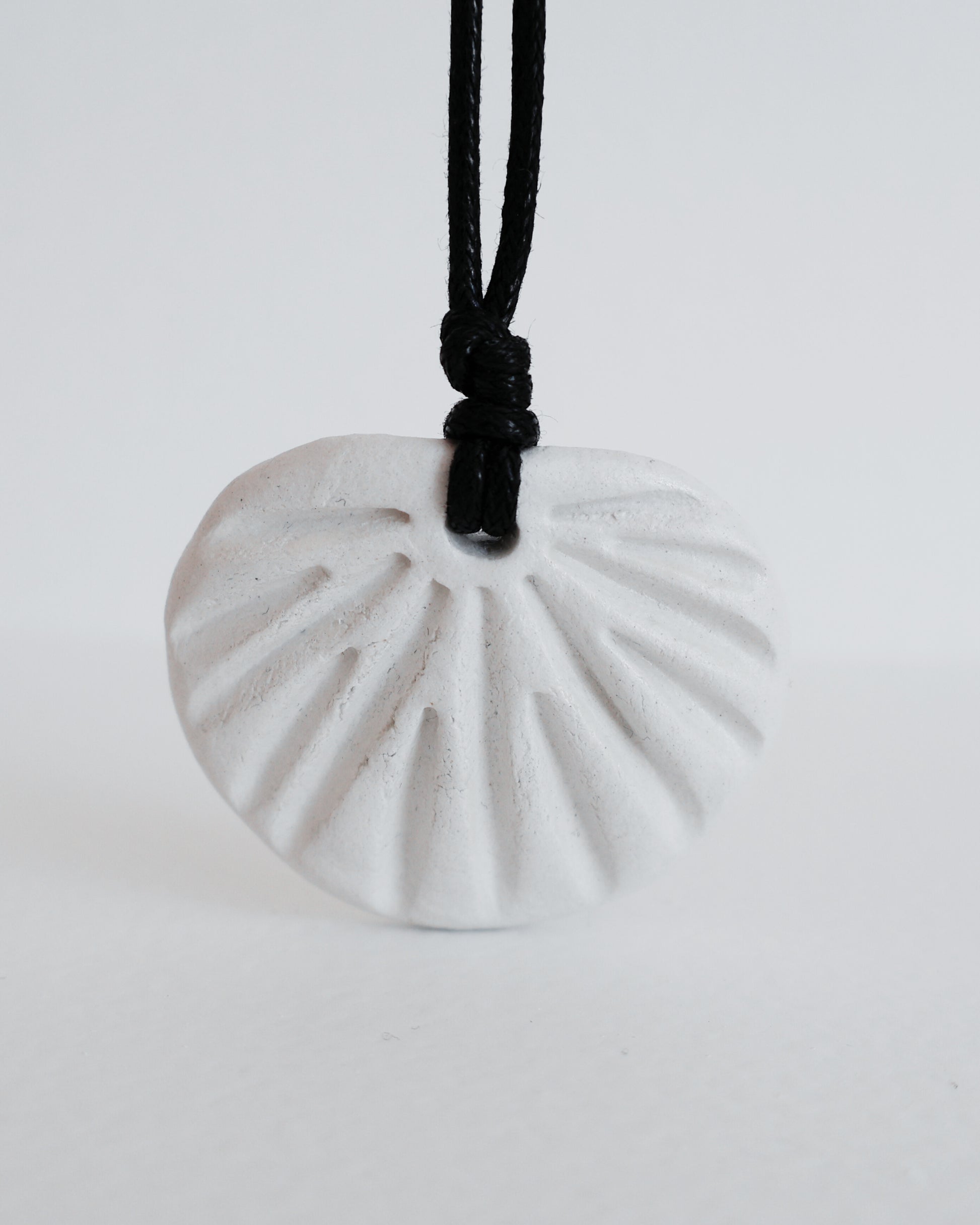 COTE kort halsband