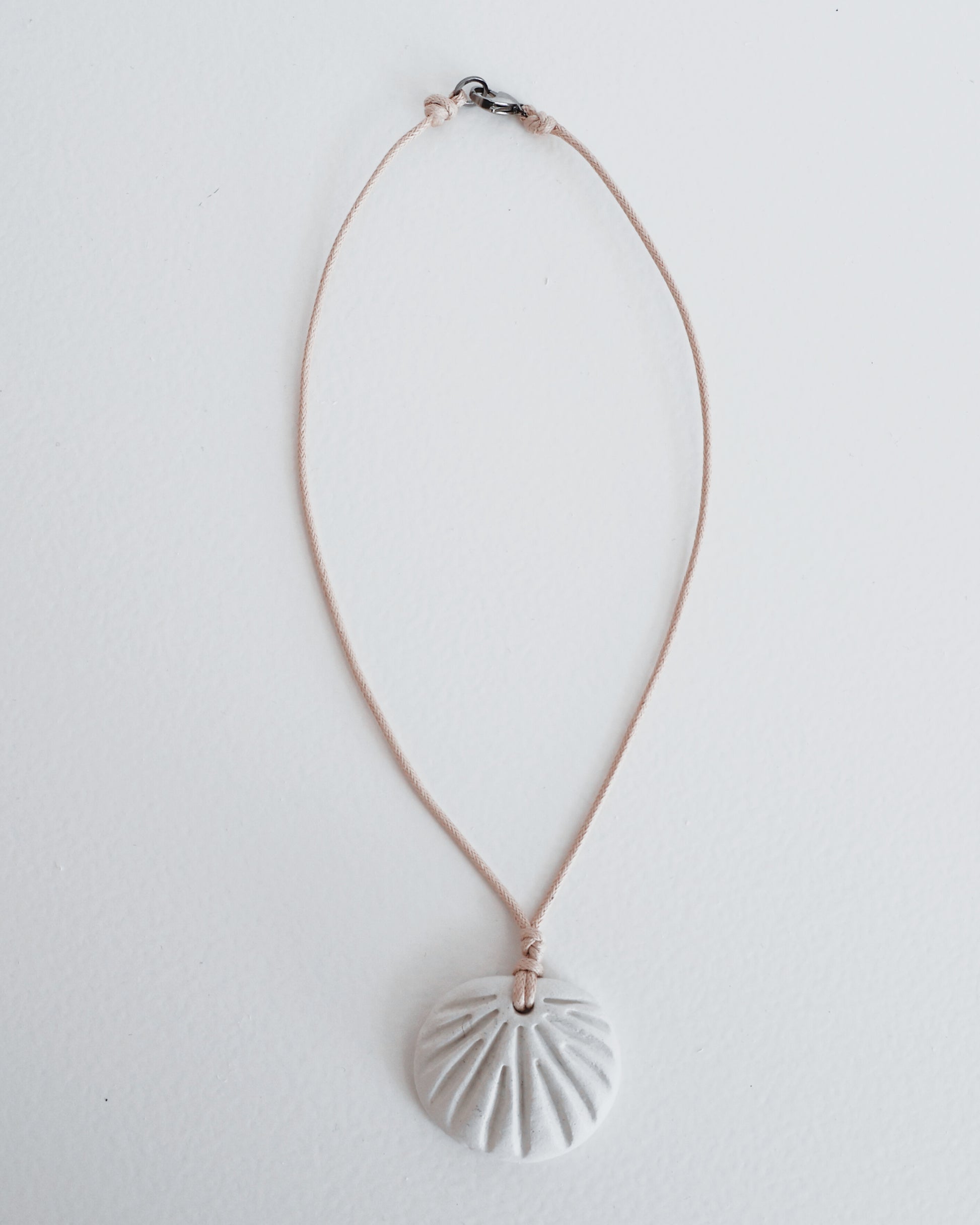 COTE kort halsband
