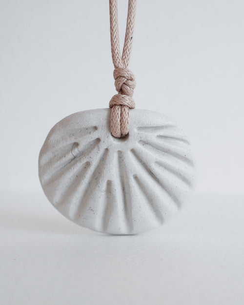 COTE kort halsband